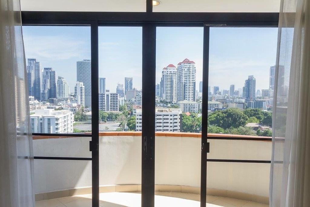 Antique Palace Apartment Bangkok Dış mekan fotoğraf